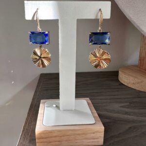"AUDREY" Luxurious Luster Earrings - Image 5