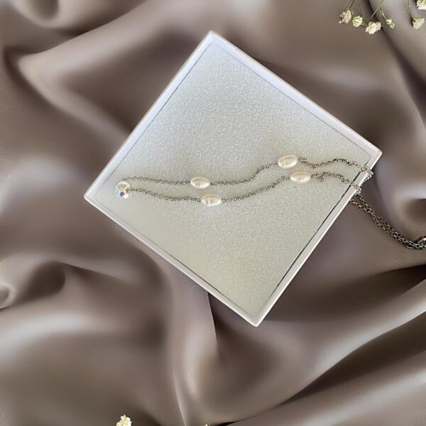 «LE PETITE» Semi-Fine Chain, Pearl & Crystal Necklace