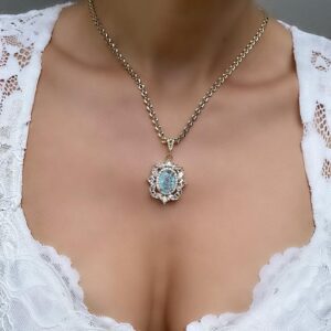 «DIANA» Semi-Fine Chain Necklace With Swarovski Crystal Pendant - Image 3
