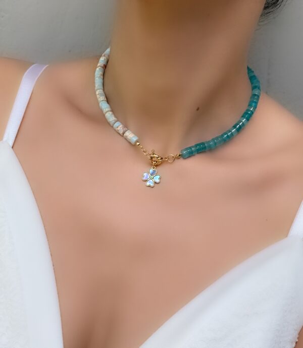 «CLOVERINA» Semi-Fine Natural Stone Necklace With Beautiful Clover Charm