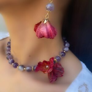 «PETITE FLORAL» Semi-Fine Natural Amethyst Stone Luxury Necklace and Earrings Jewellery Set⠀ - Image 2