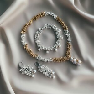 «NYMPH» Luxury Semi-Fine Necklace With Beautiful Swarovski Pendant