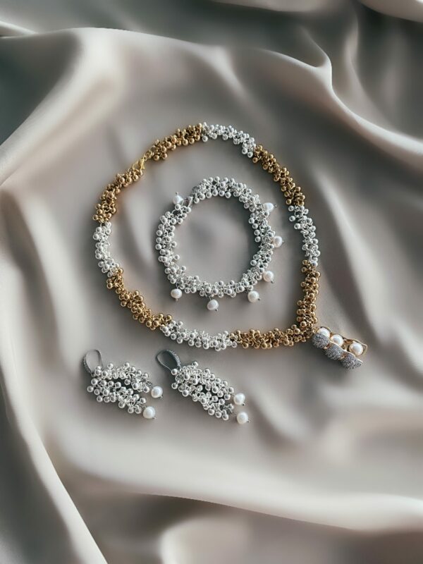«NYMPH» Luxury Semi-Fine Necklace With Beautiful Swarovski Pendant