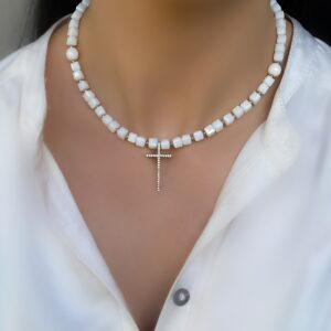 «HOLY MOLY» Jewellery Glass Necklace ⠀ - Image 3