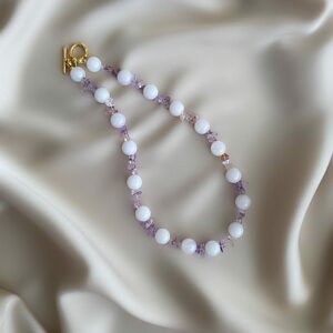 «DE FLEURS» Semi-Fine Natural Stone Necklace - Image 5