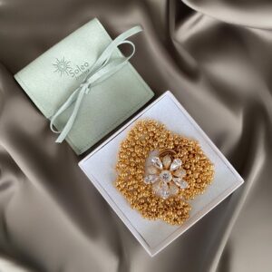 «LATICA» Semi-Fine Chain And Crystal Luxury Necklace ⠀ - Image 3