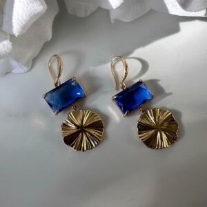 "AUDREY" Luxurious Luster Earrings - Image 3