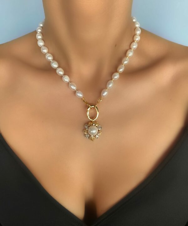 «SCARLETT» Semi-Fine Pearl Necklace With Swarovski Crystals Pendant