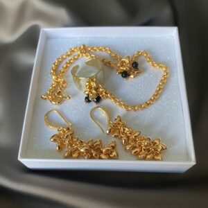«KOURTNEY» Trendy Chain Sizeless Ring-Bracelet & Earrings Jewellery Set⠀ - Image 3