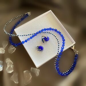 «CASSANDRA» Beautiful Crystal Glass Necklace & Earrings Jewellery Set - Image 5