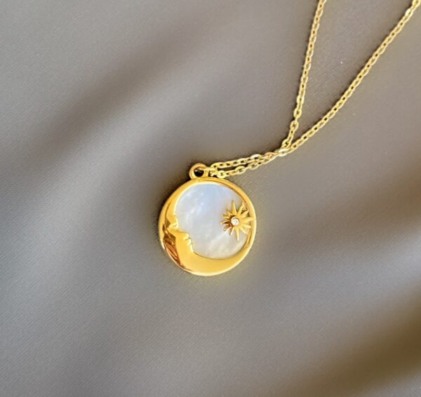 «CRESCENT» Waterproof Necklace For Women / Gold Color⠀
