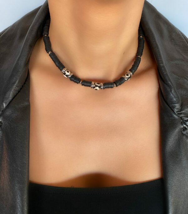 «THE WATCHER» Trendy Resin Necklace-Choker ⠀