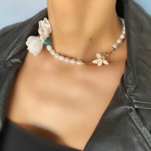 «PETITE FLORAL» Semi-Fine Natural Pearl Stone Luxury Necklace & Earrings Jewellery Set⠀ - Image 3