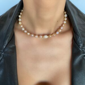 «MAYA» Semi-Fine Pearl & Chain Trendy Necklace - Image 2