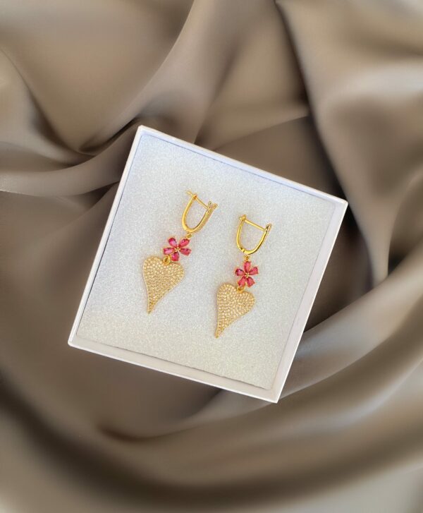 «BEAUTY» Semi-Fine Beautiful Earrings - English Lock⠀