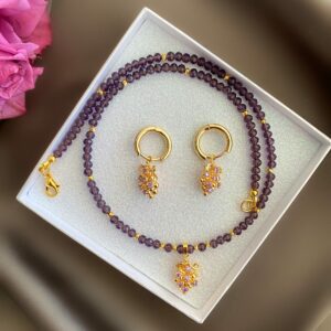 «DEMETRA» Semi-Fine Chain And Pearl Necklace & Crystal Earrings - Image 2