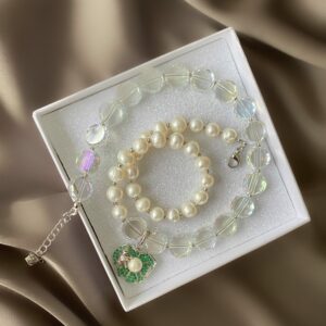 «TSAREVNA LYAGUSHKA» Semi-Fine Natural Pearl And Crystal Necklace With Swarovski Pendant - Image 3