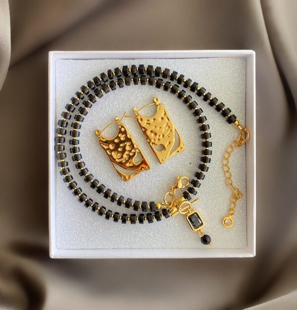 «ISIDA» Semi-Fine Natural Stone Necklace & Earrings Luxury Jewelry Set⠀