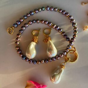 «BAROQUE» Beautiful & Luxury Necklace With Baroque Pearls & Earrings Jewellery Set - Image 6