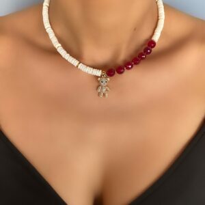 «ORSA» Semi-Fine Natural Shell & Agate Choker-Necklace With Trendy Pendant - Image 2