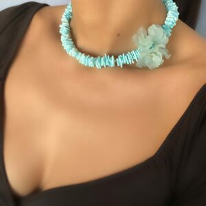«PETITE FLORAL» Semi-Fine Natural Shell Stone Necklace & Earrings Jewellery Set⠀ - Image 6