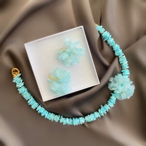 «PETITE FLORAL» Semi-Fine Natural Shell Stone Necklace & Earrings Jewellery Set⠀ - Image 5