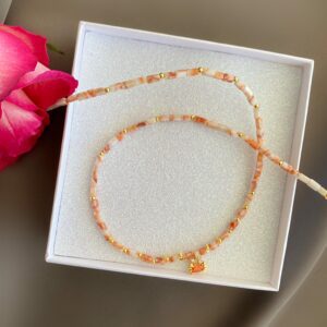 «CRABE» Semi-Fine Natural Agate Choker - Necklace With Trendy Pendant - Image 4