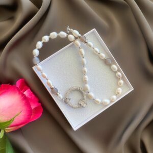 «IVANA» Semi-Fine Luxury Pearl Trendy Necklace  - Image 4