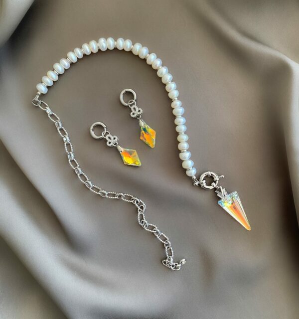 «PRINCESS AURORA» Semi-Fine Chain And Pearl Necklace And Crystal Earrings