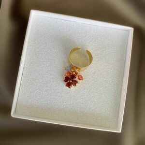«CLEVERA» - Semi-Fine Sizeless Ring With Beautiful Clover Pendant - Image 5