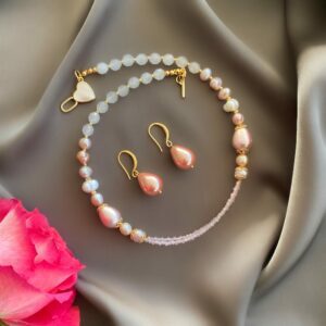 «AVA» Semi-Fine Pearl & Natural Stone Luxury Necklace ⠀ - Image 5