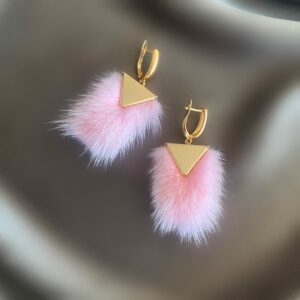 «À LA RUSSE» Semi-Fine Trendy Earrings With Pink Fur - English Lock - Image 6