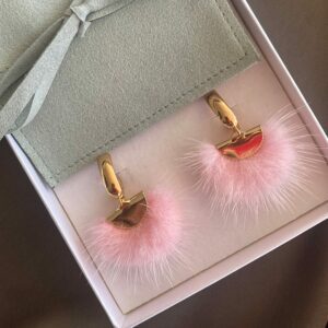 «À LA RUSSE» Semi-Fine Trendy Earrings With Pink Fur - English Lock - Image 8