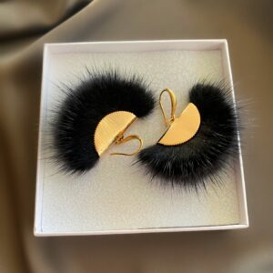 «À LA RUSSE» Semi-Fine Trendy Earrings With Black Fur - English Lock - Image 2