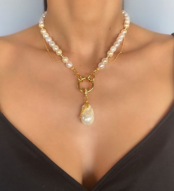 «BALLERINE» Luxury Necklace With Baroque Pearls & Earrings Jewellery Set⠀