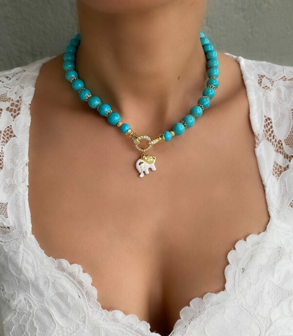 «GOA» Semi-Fine Natural Howlite Stone Necklace & Trendy Pendant