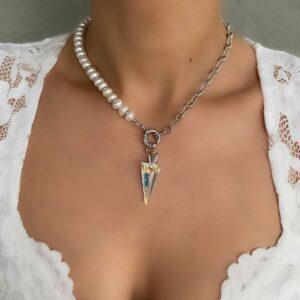 «PRINCESS AURORA» Semi-Fine Chain And Pearl Necklace And Crystal Earrings - Image 5