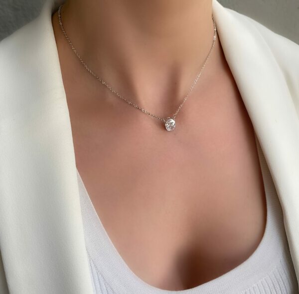 «LYRA» Semi-Fine Swarovski Pendant Necklace ⠀