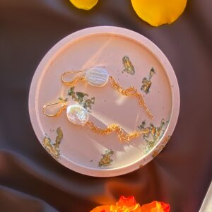 «TONIA» Beautiful Baroque Shell Coated Pearls Drop Earrings - Image 6