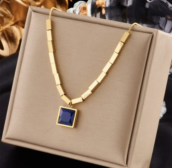«BLUE SQUARE» New Fashion Waterproof Large Crystal Pendant Necklace For Women / Gold Color⠀