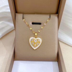 «DIAMOOND HEART» New Fashion Waterproof Pendant Necklace For Women / Gold Color - Image 4