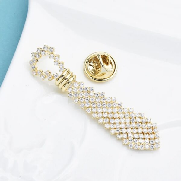 «FANCY TIE» New Fashion Brooch For Women
