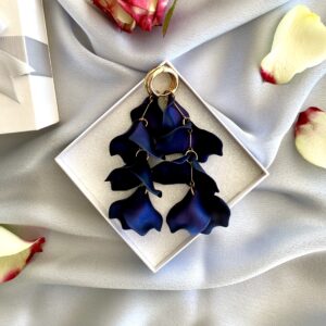 «PETALE» Beautiful Trendy Drop Earrings - Royal Blue Color - Image 3