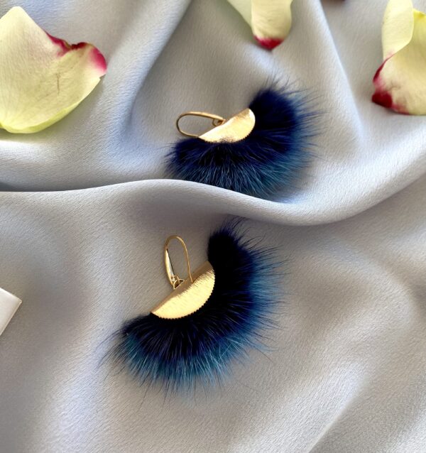 «À LA RUSSE» Trendy Earrings With Fur