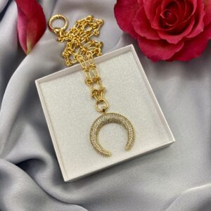 «MOONA» Luxury Chain Necklace With Beautiful Cubic Zirconia Pendant - Image 6