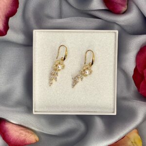 «BETTY» Beautiful Cubic Zirconia Drop Earrings⠀ - Image 3
