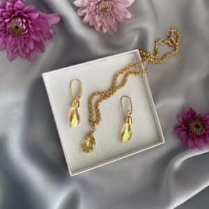 «LUMIÈRE» Gorgeous Crystal Necklace & Earrings Luxury Jewellery Set - Image 2