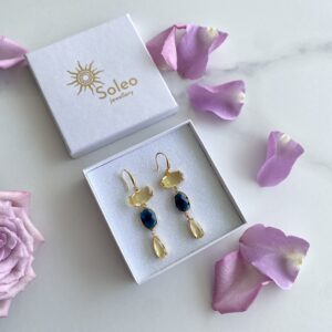 «SPARKLINGS» Luxurious Crystal Glass Earrings In South Africa 1 - Image 2