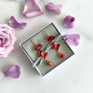 RED VELVET Beautiful Elegant Earrings