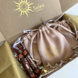 Luxury Jewellery Packaging - Image 7